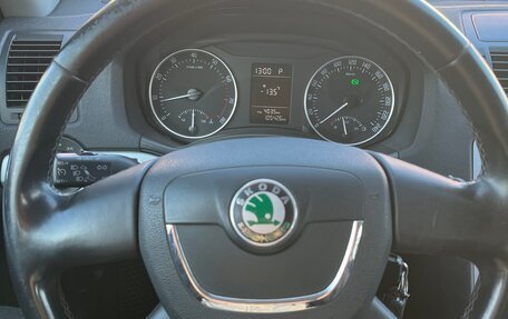 Skoda Octavia, 2011 год, 1 020 000 рублей, 12 фотография