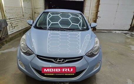 Hyundai Elantra V, 2011 год, 1 150 000 рублей, 2 фотография