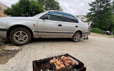 Toyota Carina E, 1997 год, 260 000 рублей, 2 фотография