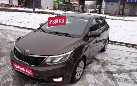 KIA Rio III рестайлинг, 2015 год, 990 000 рублей, 8 фотография