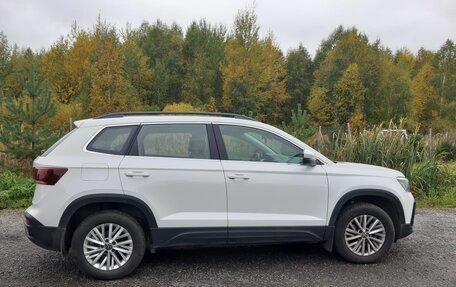 Volkswagen Taos, 2021 год, 2 950 000 рублей, 3 фотография