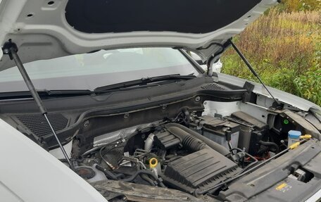 Volkswagen Taos, 2021 год, 2 950 000 рублей, 9 фотография