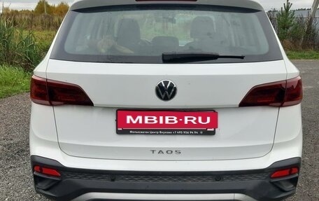 Volkswagen Taos, 2021 год, 2 950 000 рублей, 2 фотография