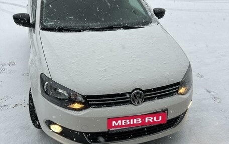 Volkswagen Polo VI (EU Market), 2013 год, 925 000 рублей, 20 фотография