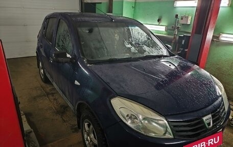 Dacia Sandero I, 2009 год, 450 000 рублей, 2 фотография