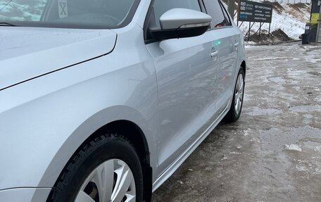 Volkswagen Jetta VI, 2013 год, 1 169 000 рублей, 18 фотография