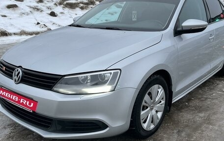 Volkswagen Jetta VI, 2013 год, 1 169 000 рублей, 17 фотография