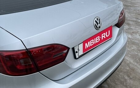 Volkswagen Jetta VI, 2013 год, 1 169 000 рублей, 24 фотография