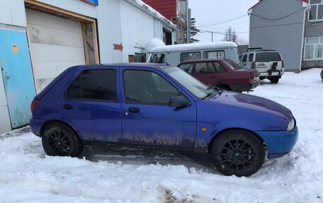 Ford Fiesta, 1998 год, 99 000 рублей, 1 фотография