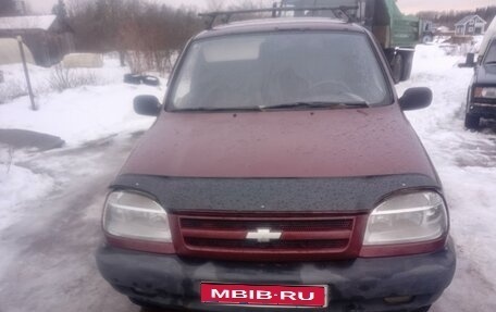 Chevrolet Niva I рестайлинг, 2005 год, 165 000 рублей, 1 фотография