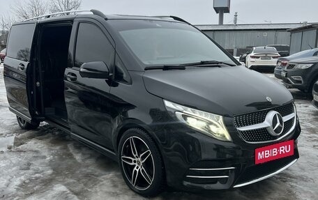 Mercedes-Benz V-Класс, 2021 год, 9 000 000 рублей, 10 фотография