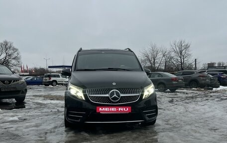 Mercedes-Benz V-Класс, 2021 год, 9 000 000 рублей, 12 фотография