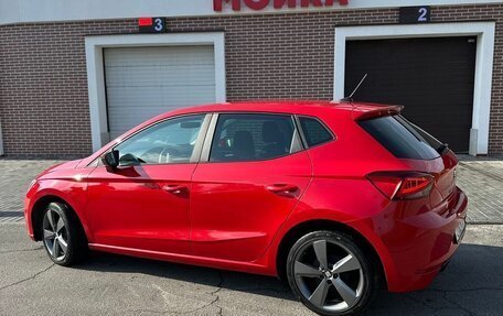 SEAT Ibiza IV рестайлинг 2, 2020 год, 1 700 000 рублей, 2 фотография