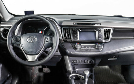 Toyota RAV4, 2016 год, 2 700 004 рублей, 12 фотография