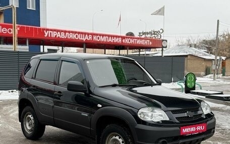 Chevrolet Niva I рестайлинг, 2015 год, 688 000 рублей, 4 фотография