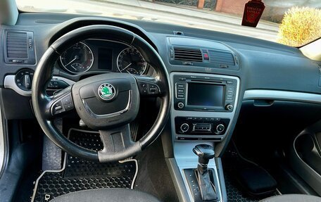 Skoda Octavia, 2011 год, 865 000 рублей, 9 фотография