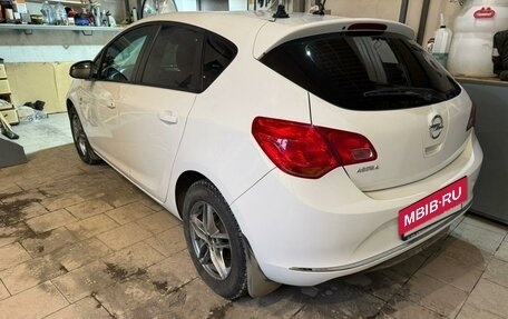 Opel Astra J, 2014 год, 1 200 000 рублей, 3 фотография