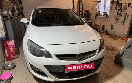 Opel Astra J, 2014 год, 1 200 000 рублей, 2 фотография