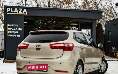 KIA Rio III рестайлинг, 2015 год, 899 000 рублей, 3 фотография