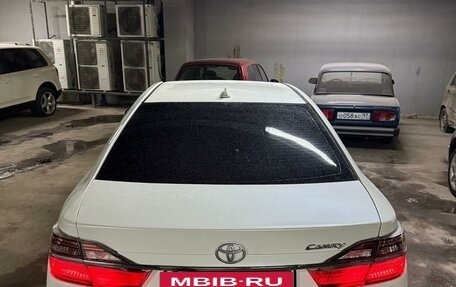 Toyota Camry, 2017 год, 1 730 000 рублей, 5 фотография