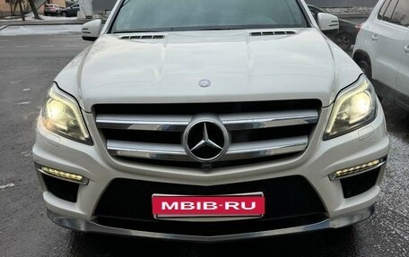 Mercedes-Benz GL-Класс, 2015 год, 4 100 000 рублей, 5 фотография