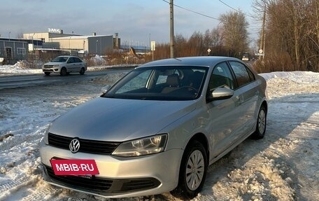 Volkswagen Jetta VI, 2013 год, 900 000 рублей, 8 фотография