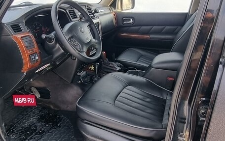 Nissan Patrol, 2005 год, 3 000 000 рублей, 9 фотография