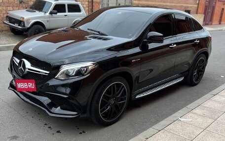 Mercedes-Benz GLE Coupe AMG, 2017 год, 6 800 000 рублей, 3 фотография