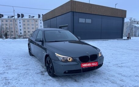 BMW 5 серия, 2004 год, 899 000 рублей, 2 фотография