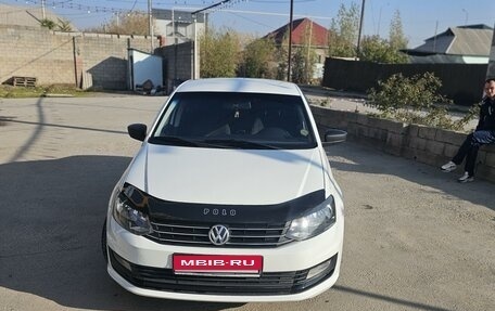 Volkswagen Polo VI (EU Market), 2016 год, 1 000 000 рублей, 3 фотография