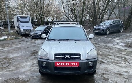 Hyundai Tucson III, 2008 год, 830 000 рублей, 2 фотография