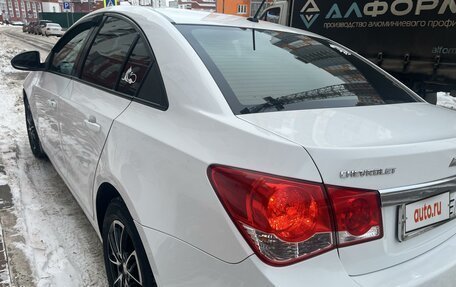 Chevrolet Cruze II, 2012 год, 700 000 рублей, 6 фотография