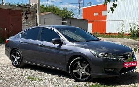 Honda Accord IX рестайлинг, 2013 год, 1 750 000 рублей, 4 фотография