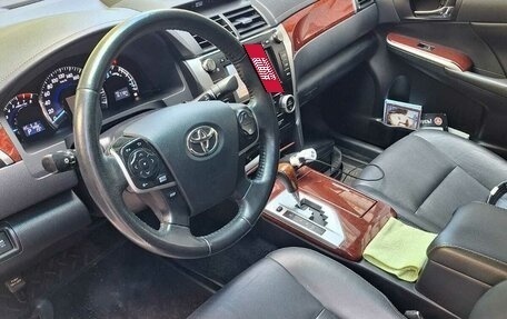 Toyota Camry, 2014 год, 1 850 000 рублей, 5 фотография