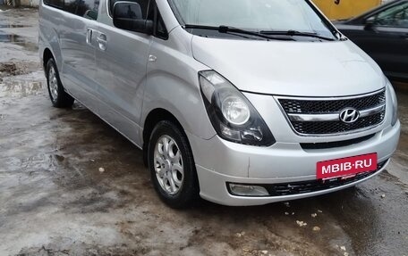 Hyundai Grand Starex Grand Starex I рестайлинг 2, 2008 год, 1 230 000 рублей, 3 фотография