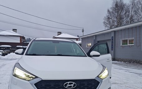 Hyundai Tucson III, 2018 год, 2 500 000 рублей, 2 фотография