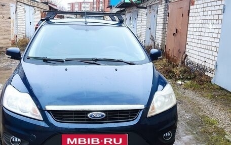 Ford Focus II рестайлинг, 2010 год, 650 000 рублей, 2 фотография