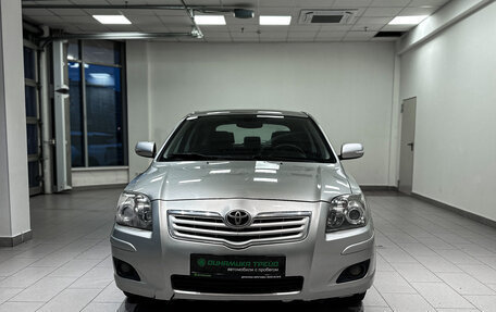 Toyota Avensis III рестайлинг, 2006 год, 650 000 рублей, 2 фотография