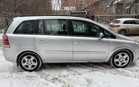 Opel Zafira B, 2007 год, 500 000 рублей, 1 фотография