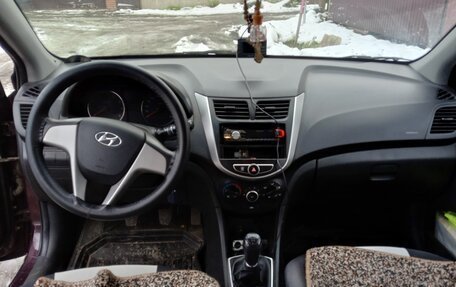 Hyundai Solaris II рестайлинг, 2013 год, 759 000 рублей, 9 фотография