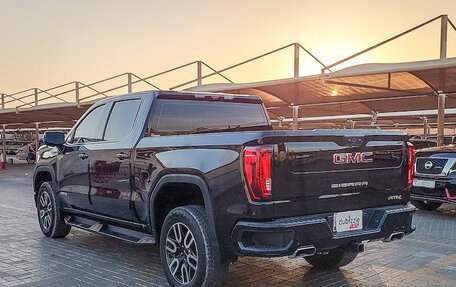 GMC Sierra, 2023 год, 12 510 000 рублей, 6 фотография