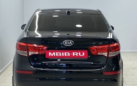 KIA Rio III рестайлинг, 2017 год, 999 000 рублей, 6 фотография