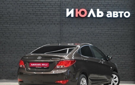 Hyundai Solaris II рестайлинг, 2015 год, 1 120 000 рублей, 7 фотография