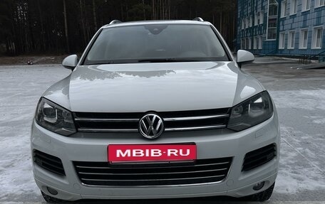 Volkswagen Touareg III, 2013 год, 2 650 000 рублей, 3 фотография