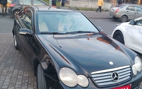 Mercedes-Benz C-Класс, 2003 год, 735 000 рублей, 22 фотография