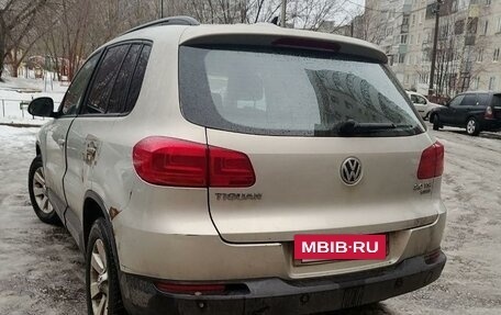 Volkswagen Tiguan I, 2012 год, 1 096 000 рублей, 9 фотография