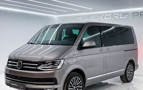 Volkswagen Multivan T6 рестайлинг, 2019 год, 6 000 000 рублей, 3 фотография