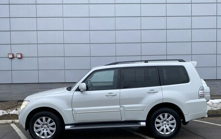 Mitsubishi Pajero IV, 2013 год, 2 649 000 рублей, 4 фотография