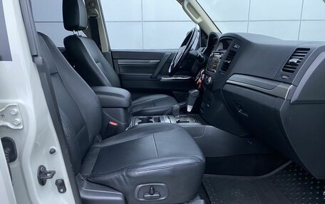 Mitsubishi Pajero IV, 2013 год, 2 649 000 рублей, 14 фотография