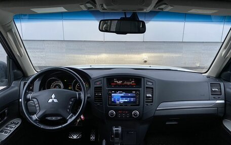 Mitsubishi Pajero IV, 2013 год, 2 649 000 рублей, 16 фотография